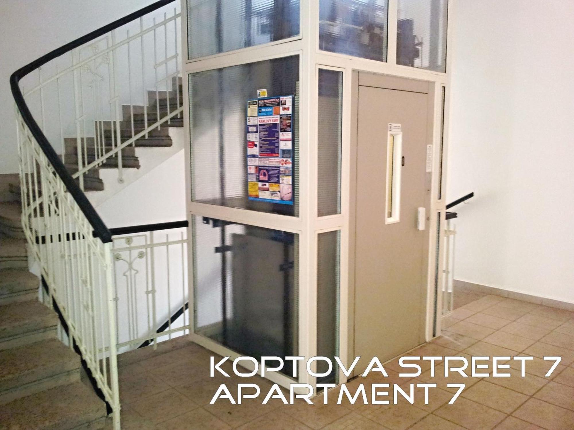 Holiday Apartments Karlovy Vary Ngoại thất bức ảnh