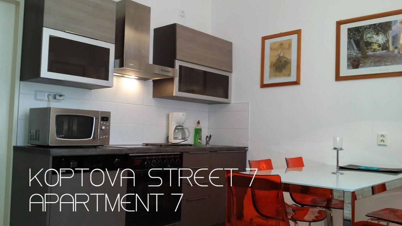 Holiday Apartments Karlovy Vary Ngoại thất bức ảnh